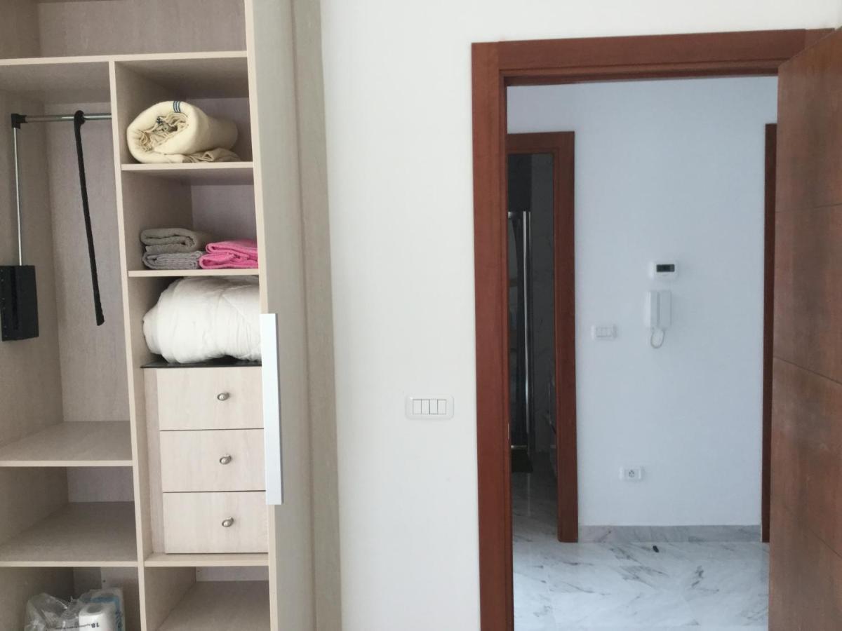 Marsa Central Splendid Appart 2 ลาร์มาร์ซา ภายนอก รูปภาพ